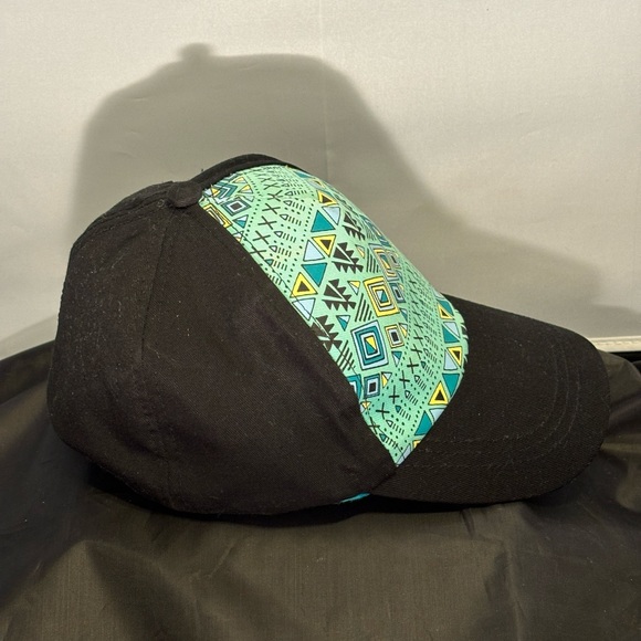 Accessory Depot Baseball Cap/Hat Black with Green Tribal Print Geometric OSFM - Picture 4 of 5